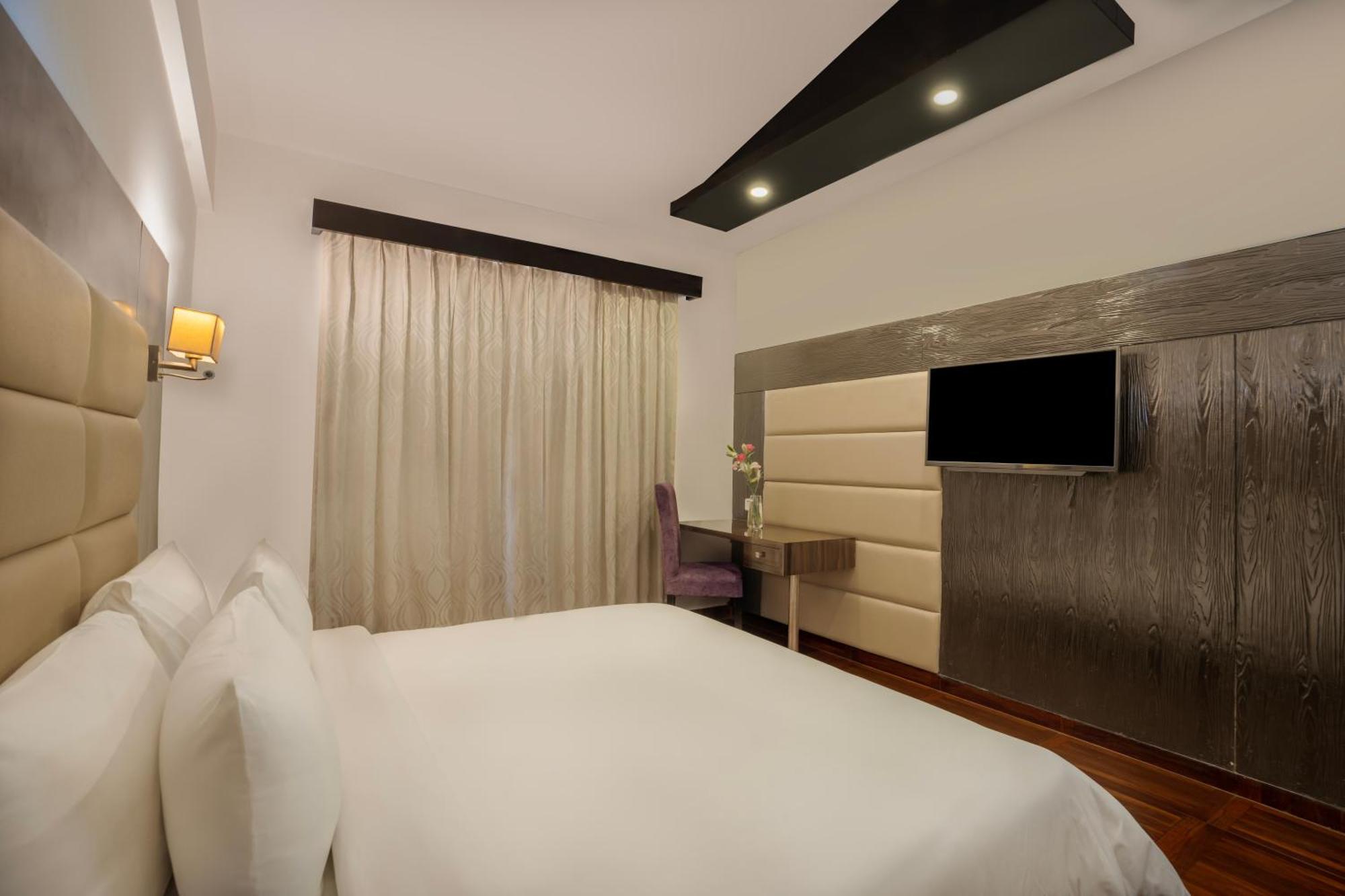 Country Inn Goa Varca Beach - 2 Minutes Walk To The Beach Buitenkant foto
