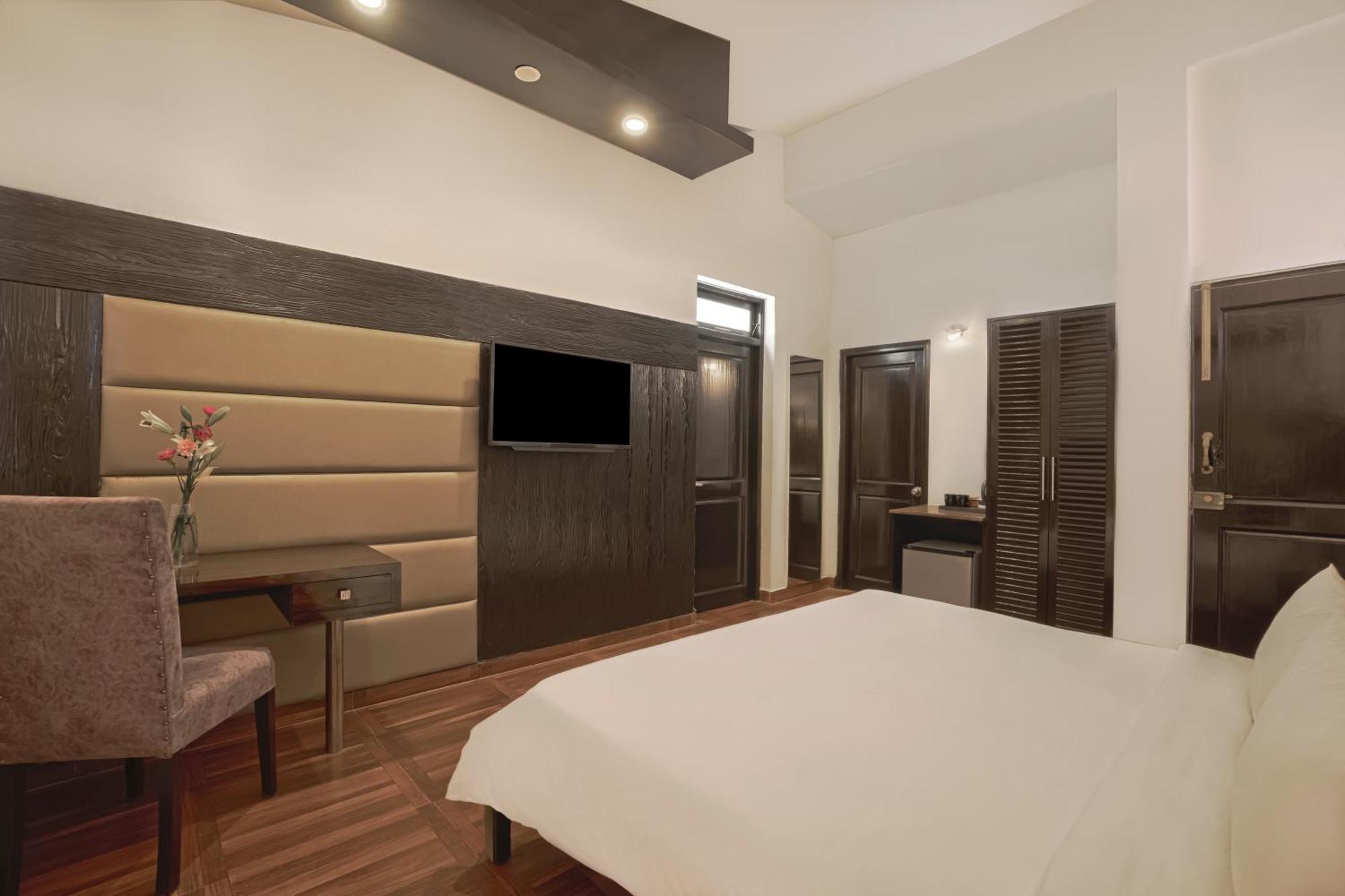 Country Inn Goa Varca Beach - 2 Minutes Walk To The Beach Buitenkant foto